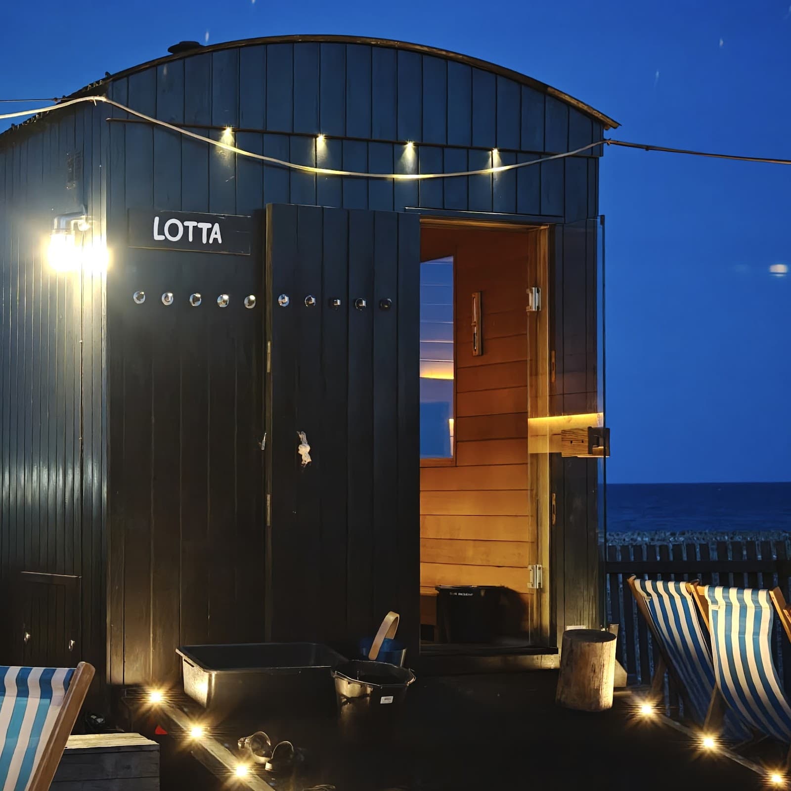 Beach Box Spa