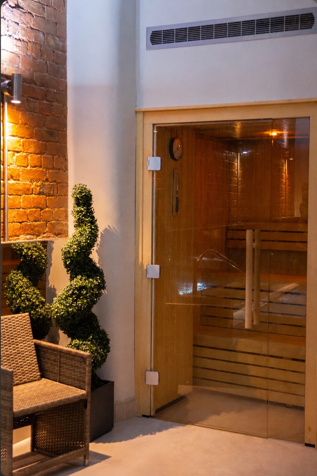 Cinq Spa