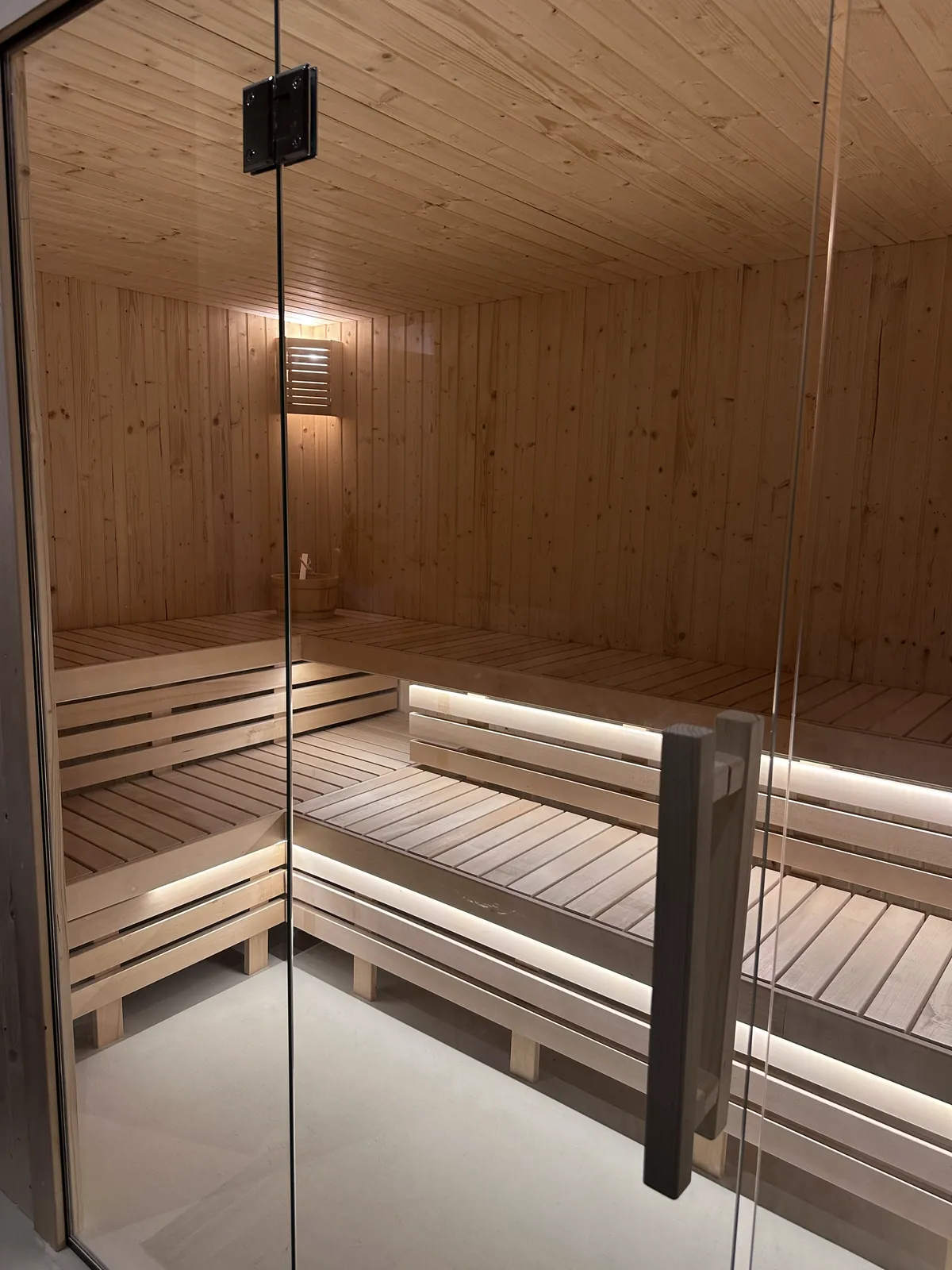 Eterna Wellness Lab