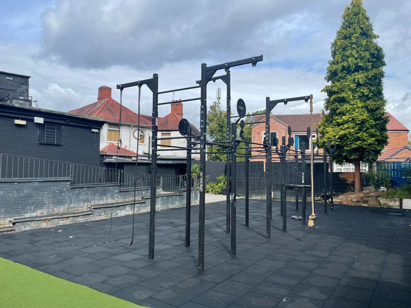 Muscle Manor Gym