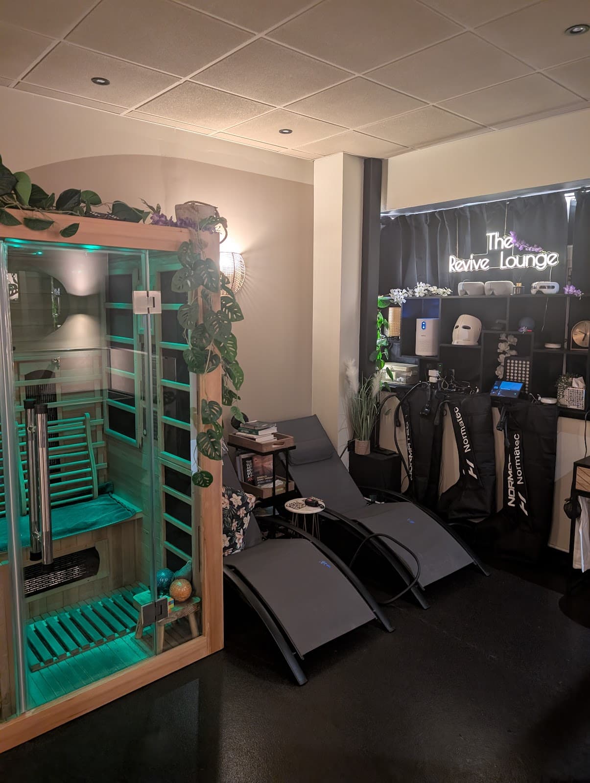 The Wellness Lounge™ – Cardiff